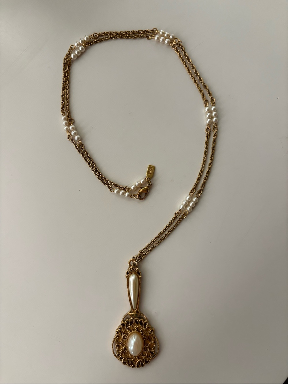 Vintage Filigree Hand Mirror Necklace Victorian Inspired Gold Tone Pearls